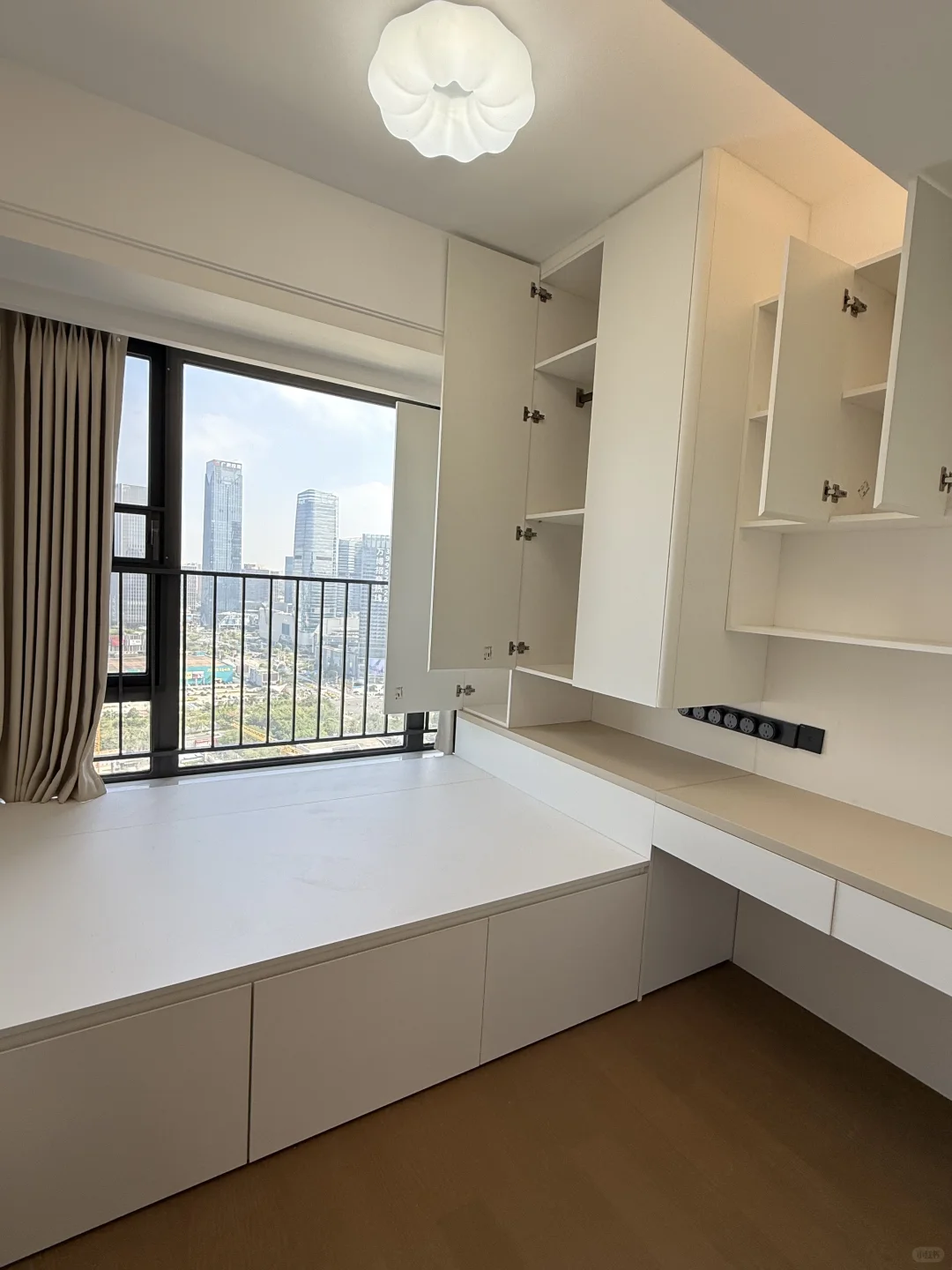 ?和樾府！9000元入住114㎡南向望央景四房