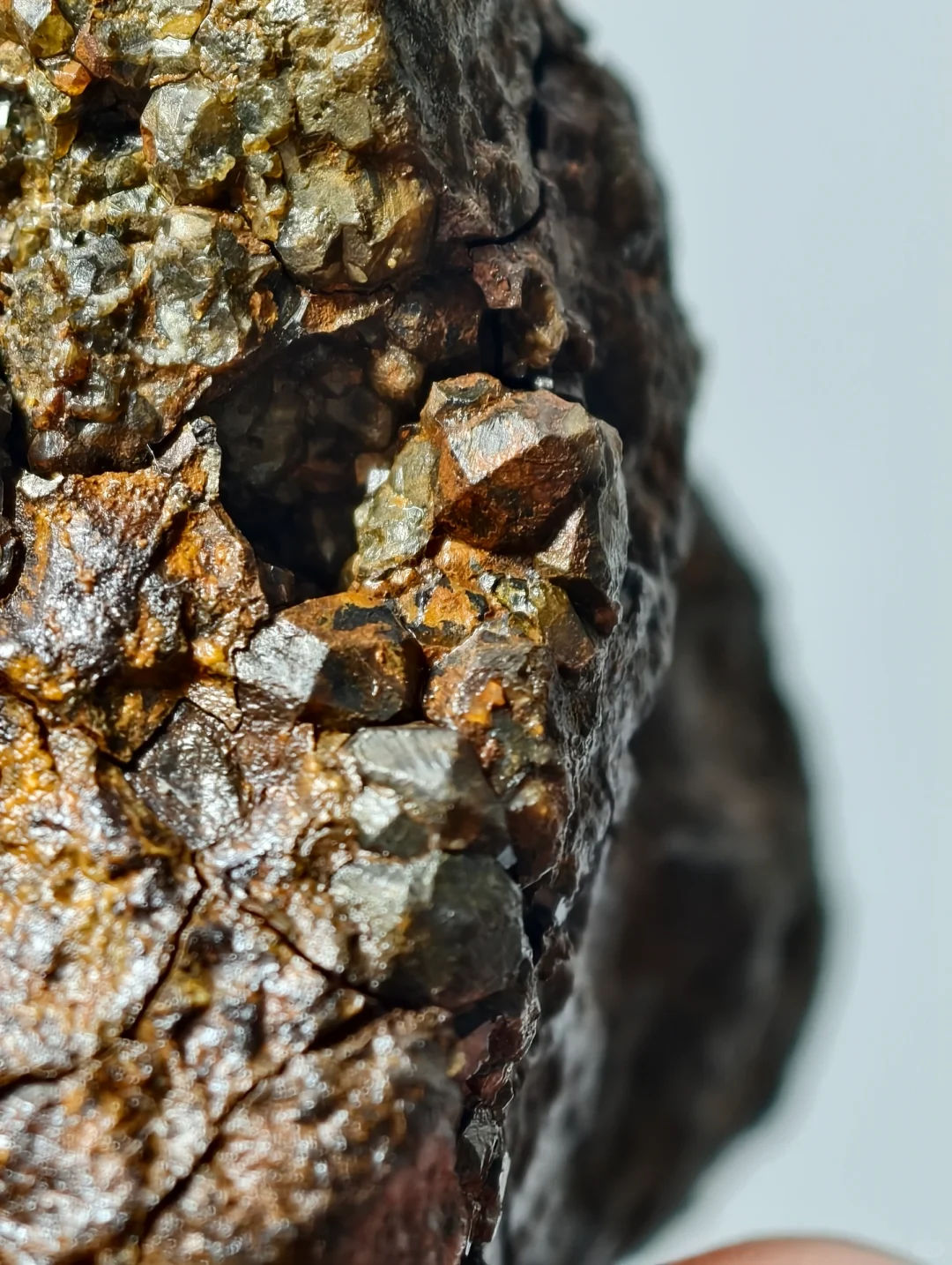 磁铁矿石?-宁波矿物采集图谱