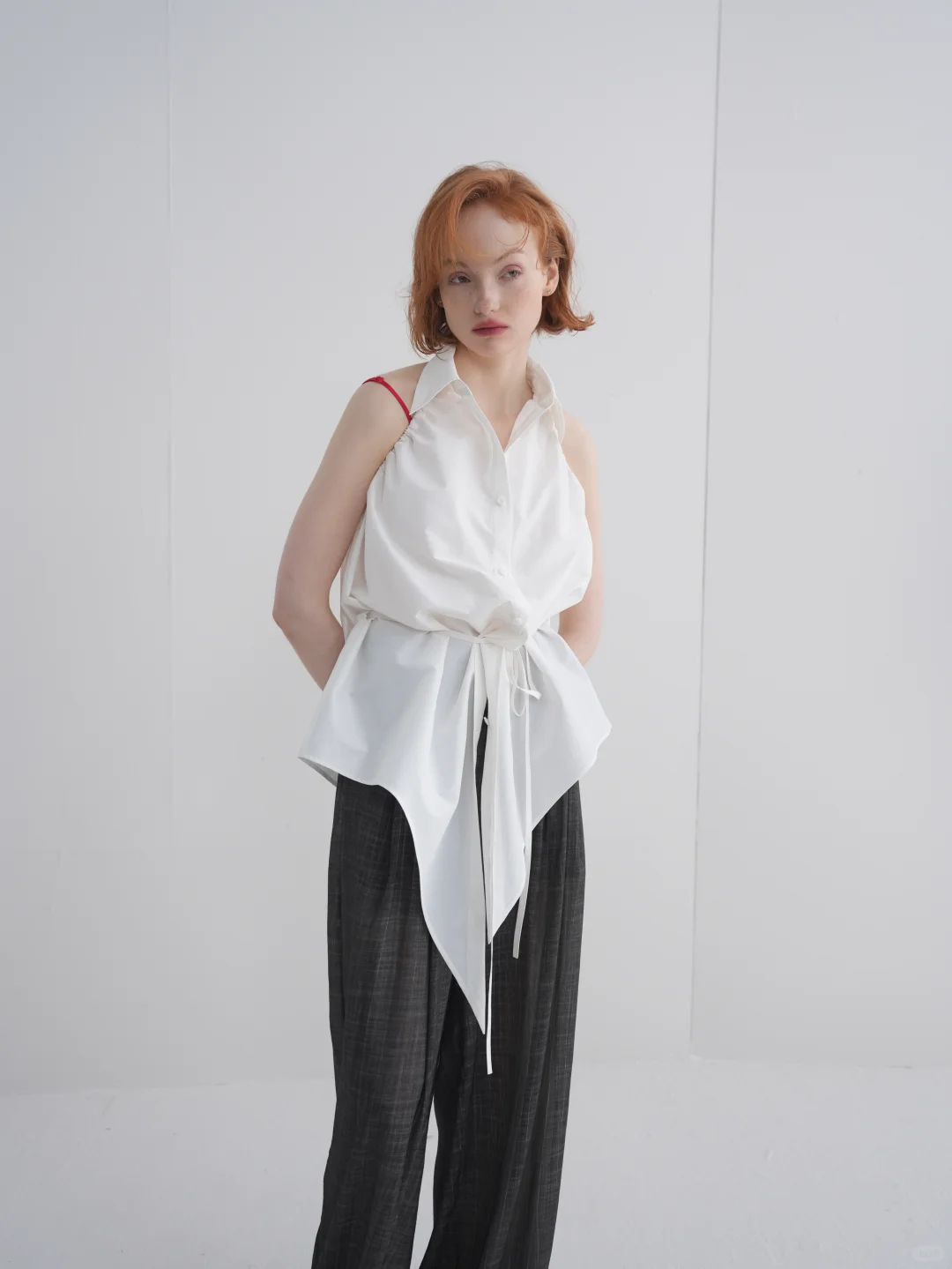 后镂风采，不对称之美