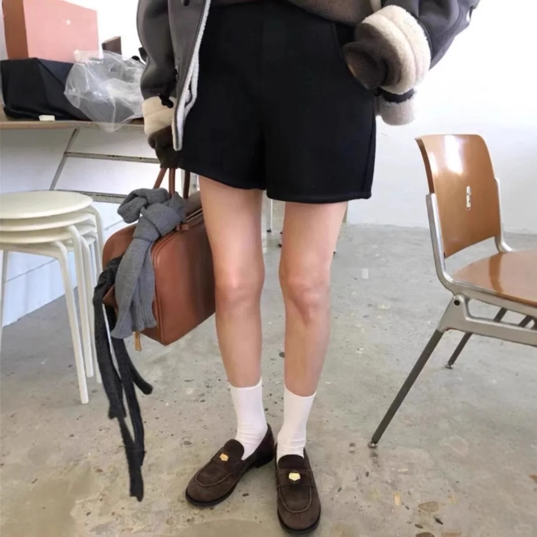 韩国东大门2025秋冬新款｜复古高腰短裤
