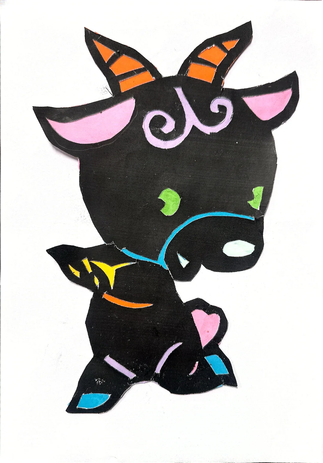 十二生肖套色剪纸类学生作品