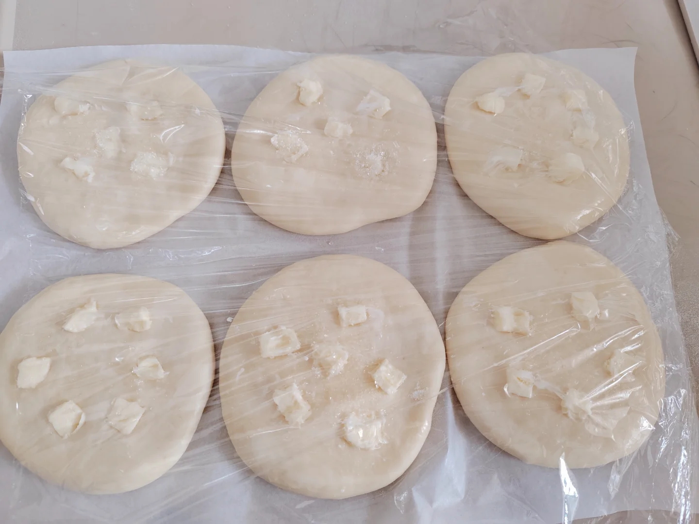 休息日香甜的烘焙时光！红糖软欧和埃及黄油