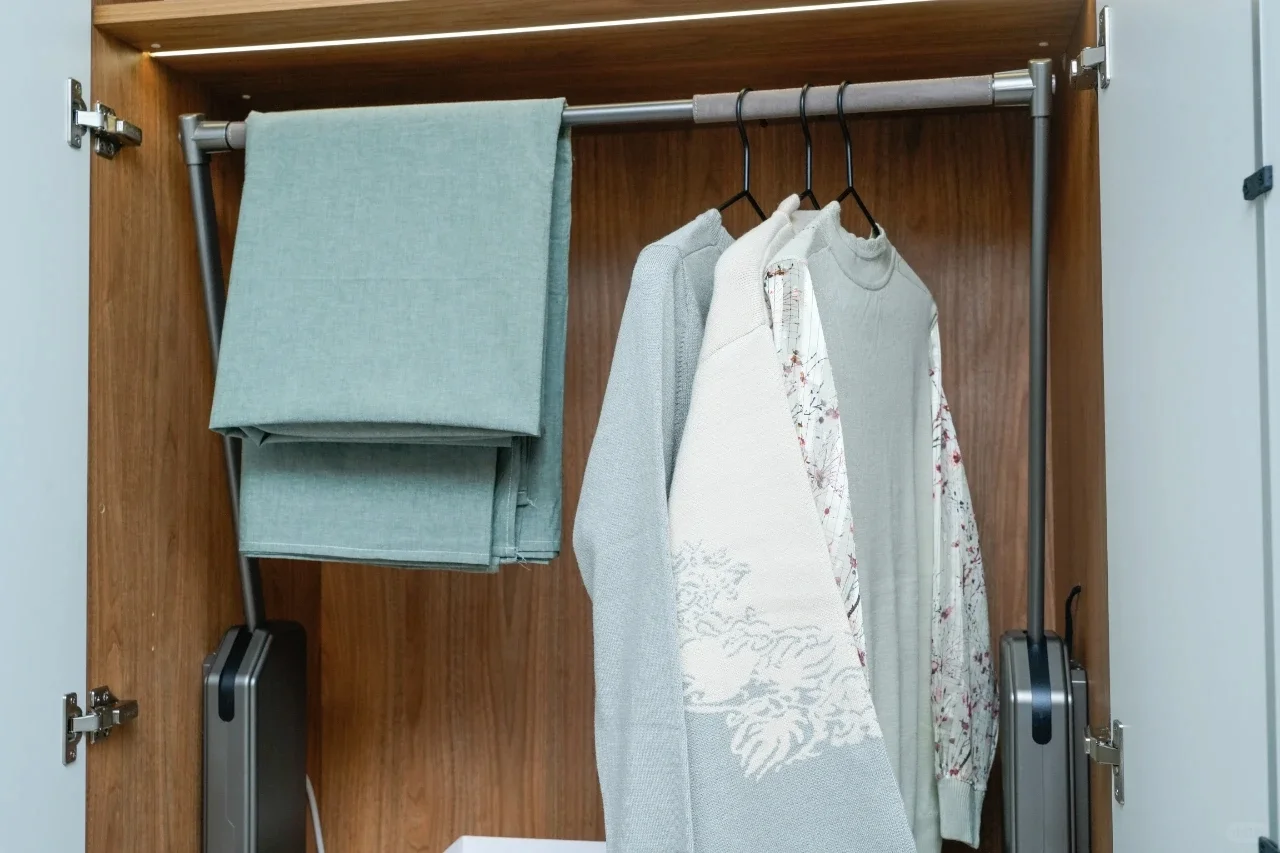 《2025居家适老化改造市场调研报告》