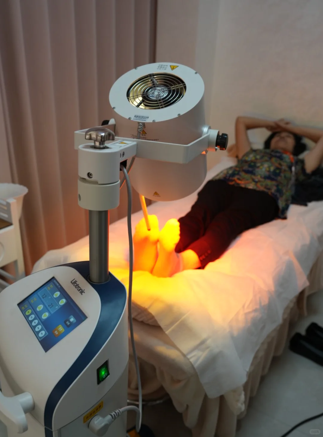 把20万的院线理疗仪接回家，值哭了！