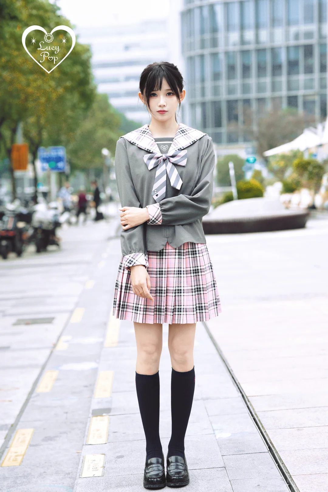 「Lucy Pop」不对称领结~小骷髅♥