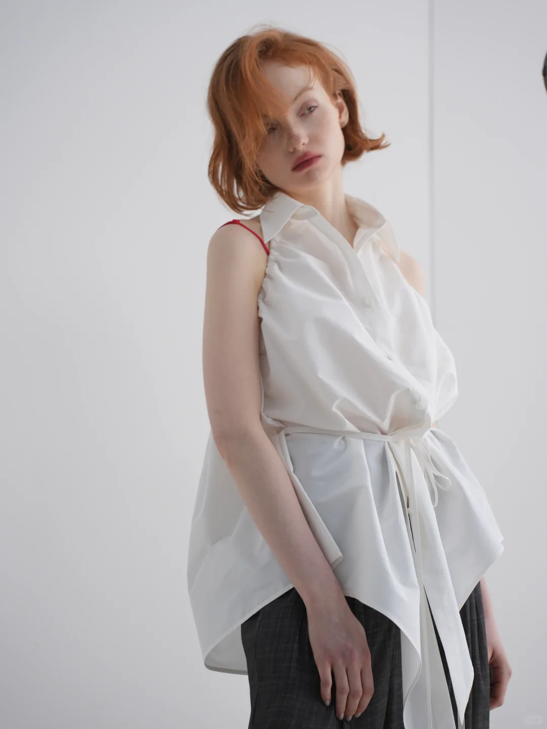 后镂风采，不对称之美