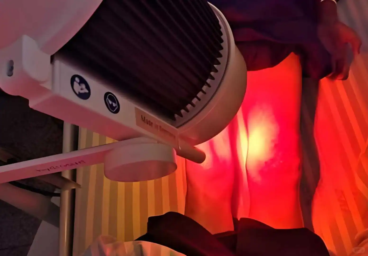 威伐光理疗灯：国产与进口，怎么选？