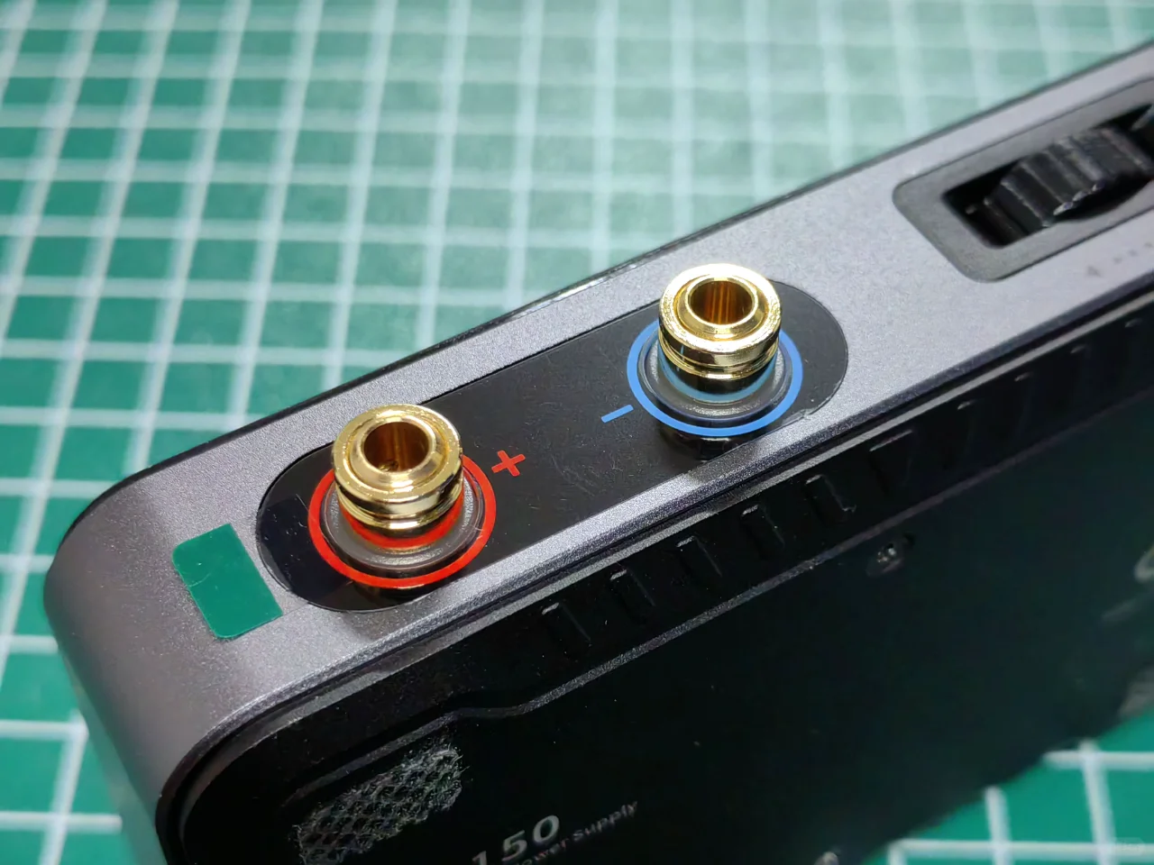 DPS-150便携式数控直流电源入手体验