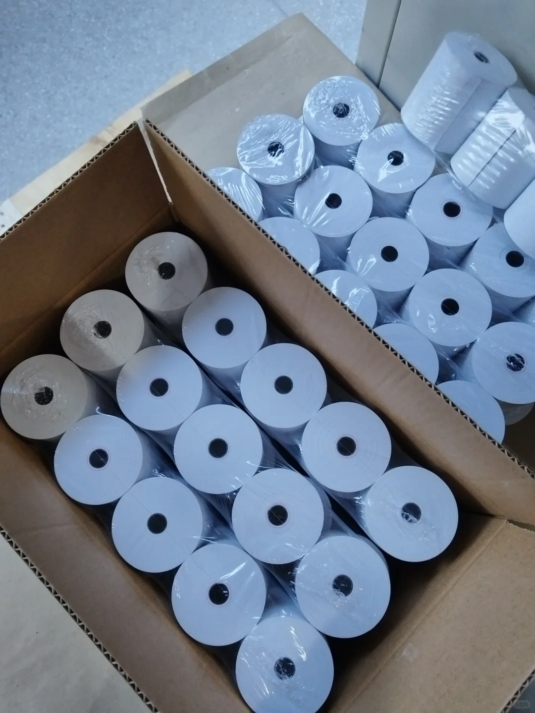 吸塑之后的热敏纸自带光影