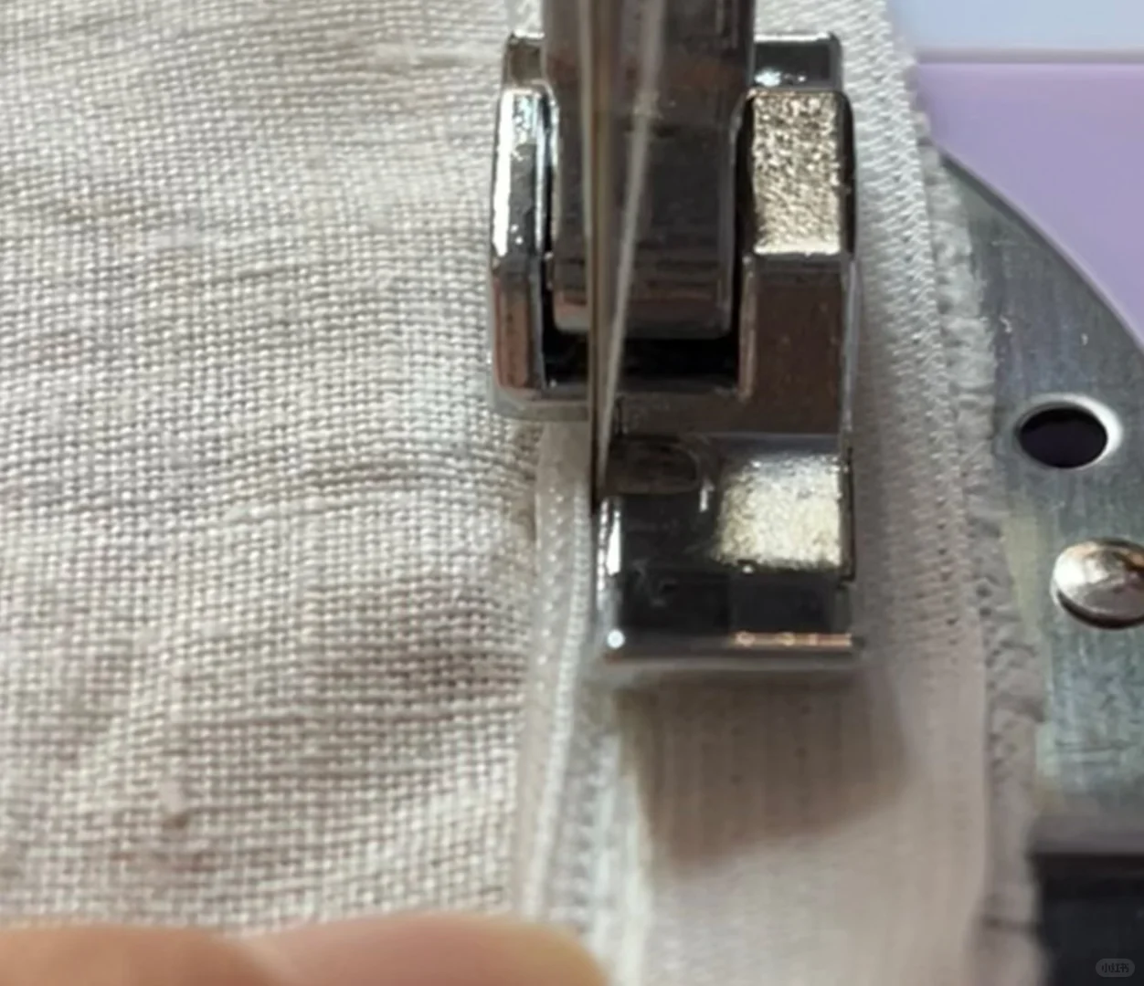 NEW！单边压脚轻松搞定隐形拉链