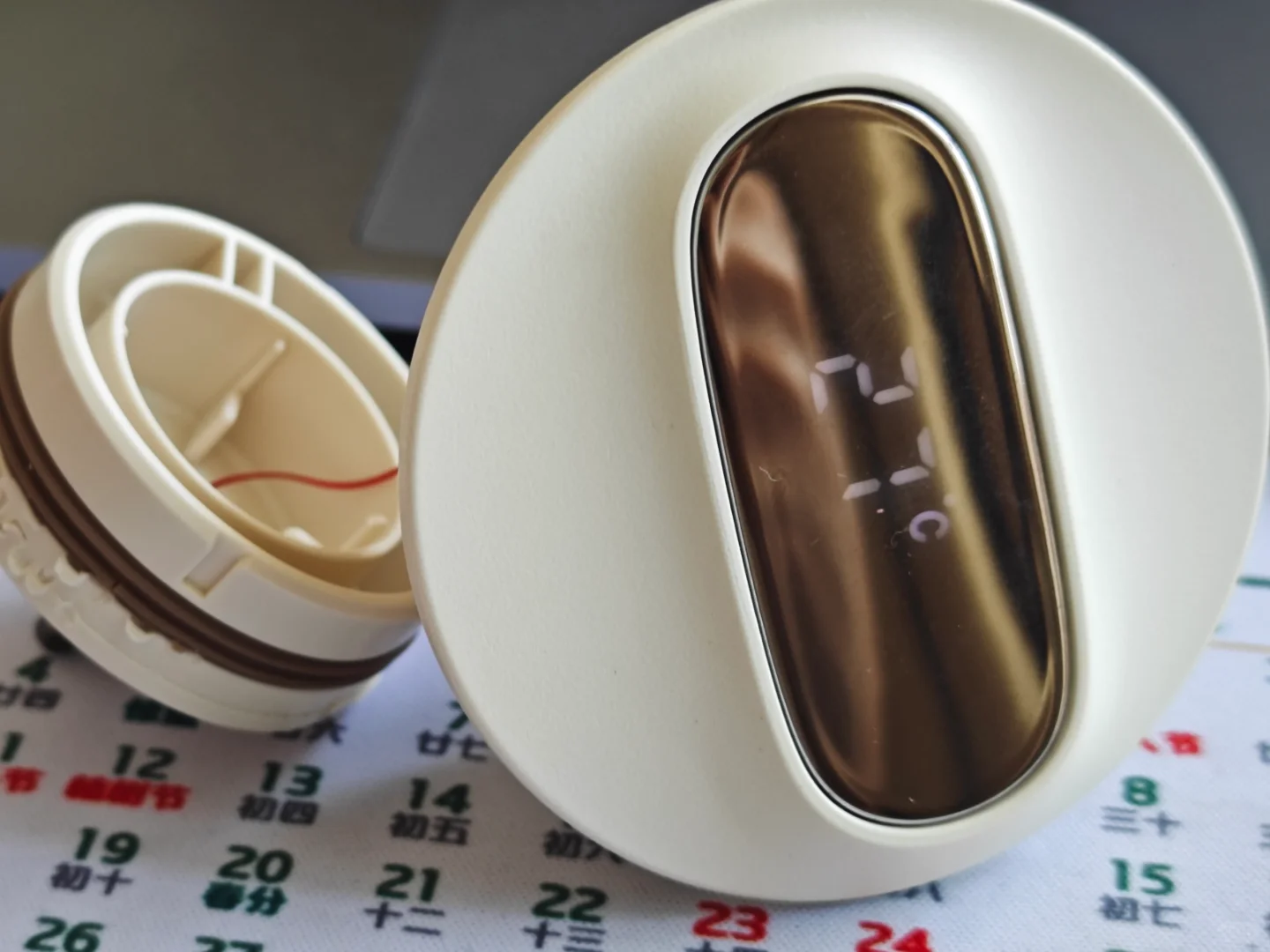 苏泊尔钛保温杯温度计?️换电池?