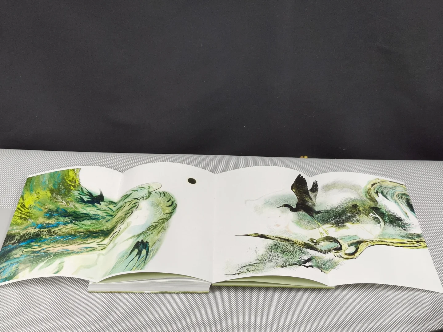 书籍拉页的应用方式