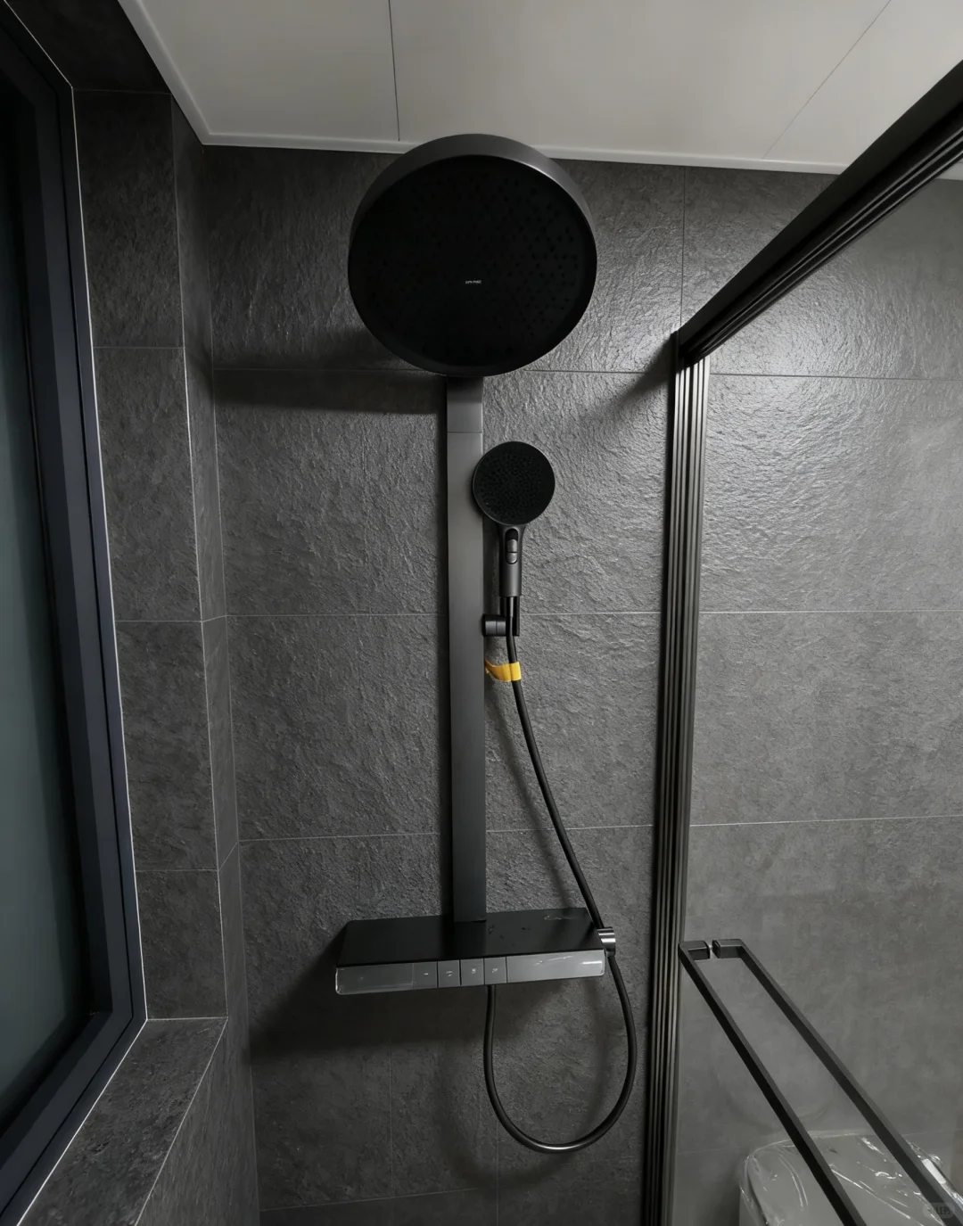 恒温花洒闭眼入！告别忽冷忽热?