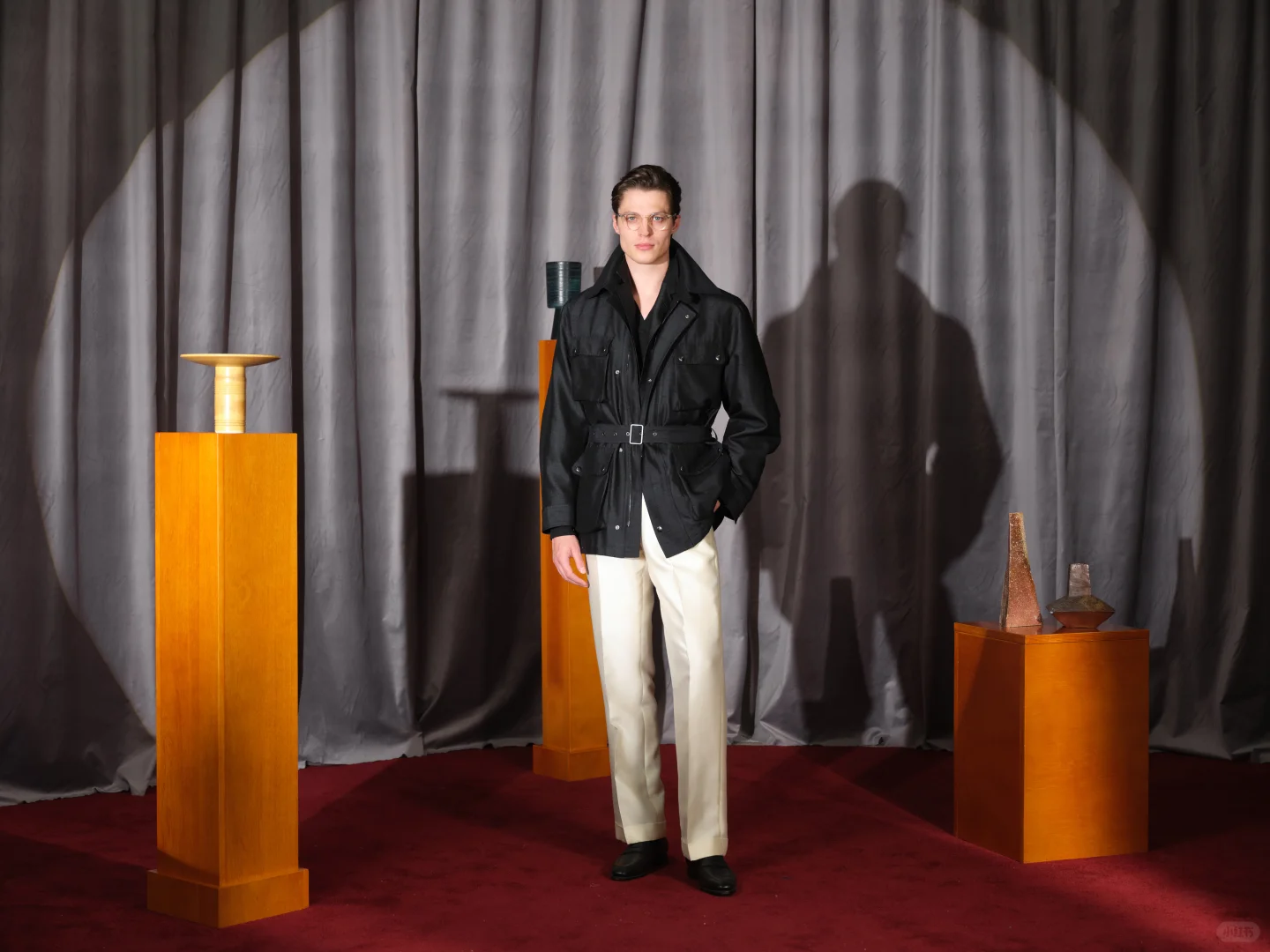 《SILKORA》 | 军事硬朗邂逅真丝优雅