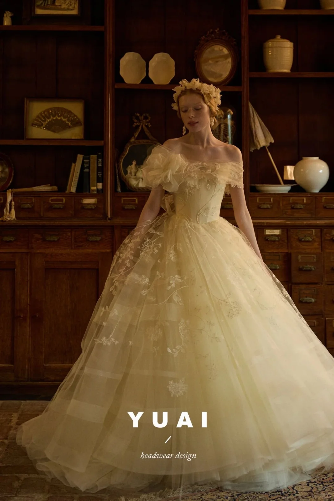 余爱婚纱MBTI图鉴 ｜紫人组