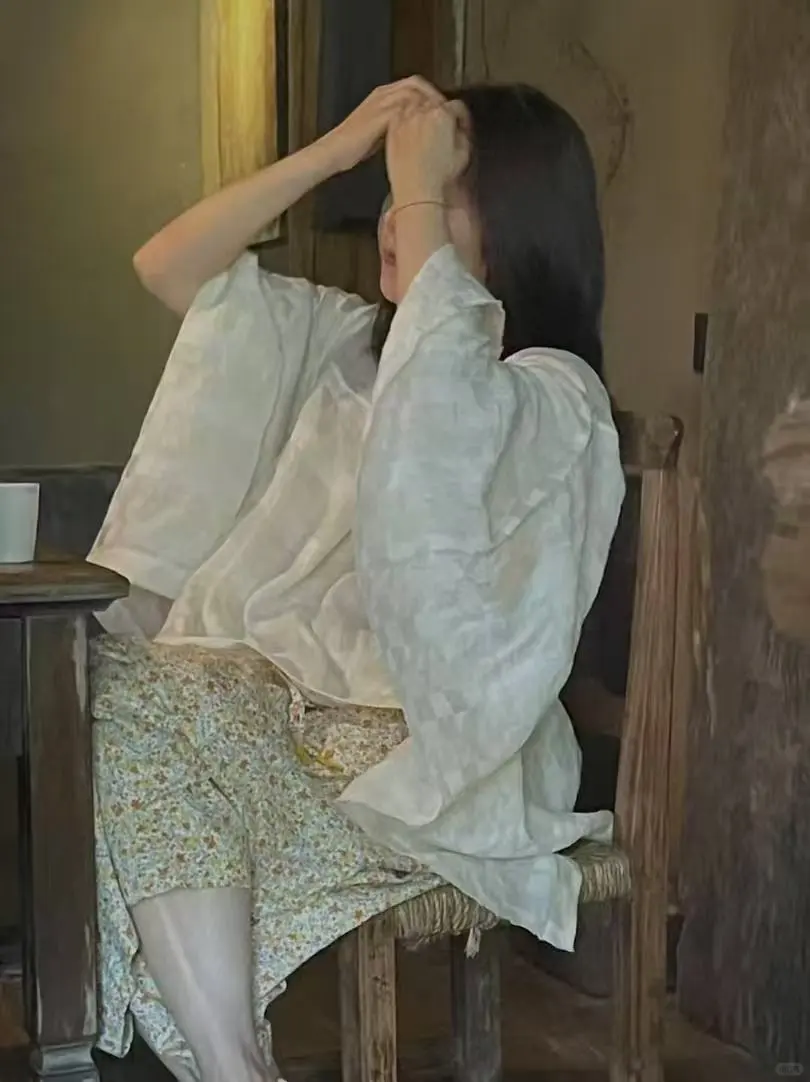 斯夏，是年轻版的UMA WANG吗？