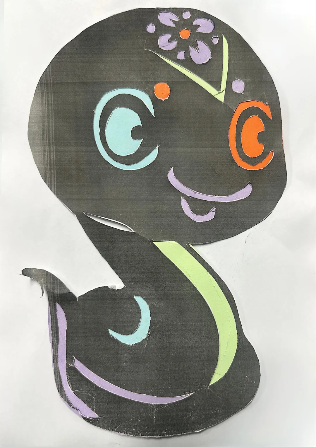 十二生肖套色剪纸类学生作品