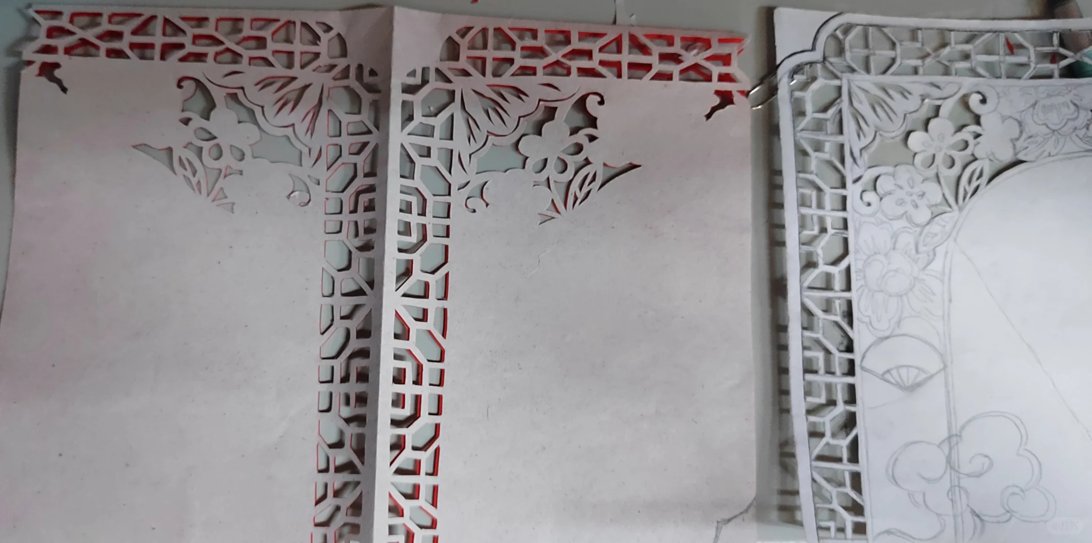 当我以为刻出了一份完美的边框…