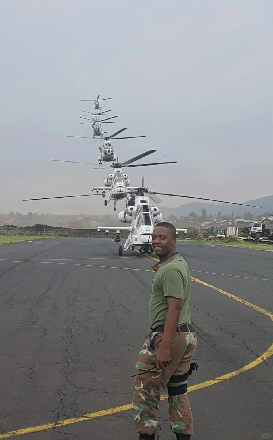 南非??军队武装直升机运输直升机