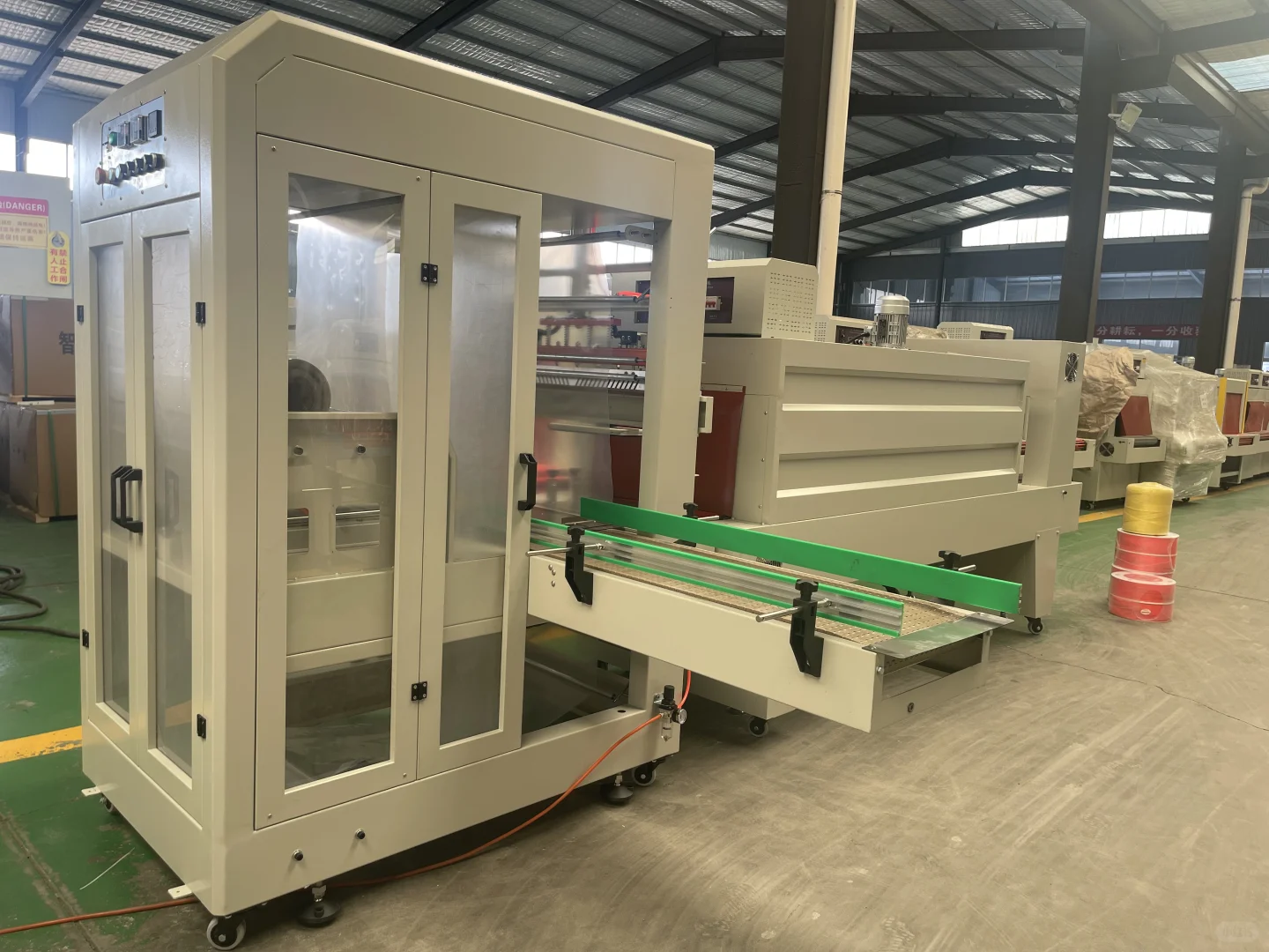 工厂里的“包装侠”✨ 效率直接拉满