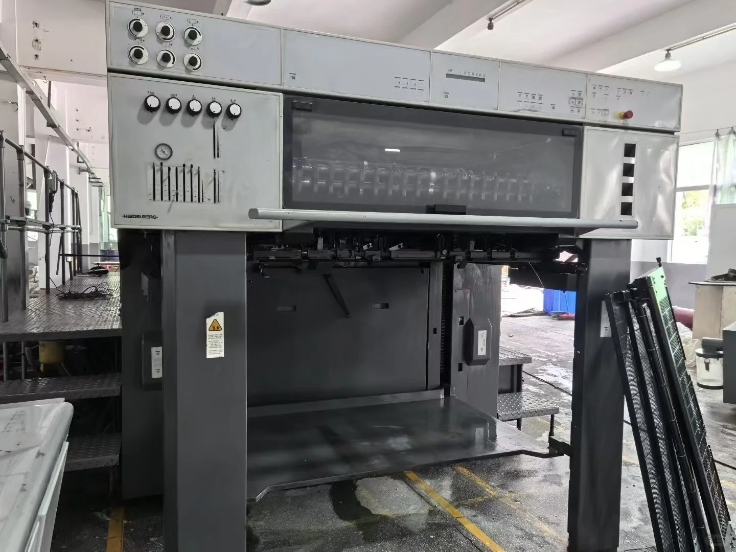 CD102-4 印刷机 印刷界的劳斯莱斯?