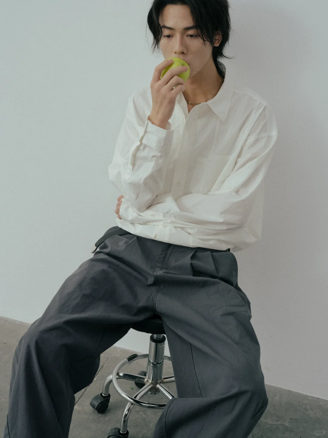 25SS早春新品*不规则设计解构白衬衫