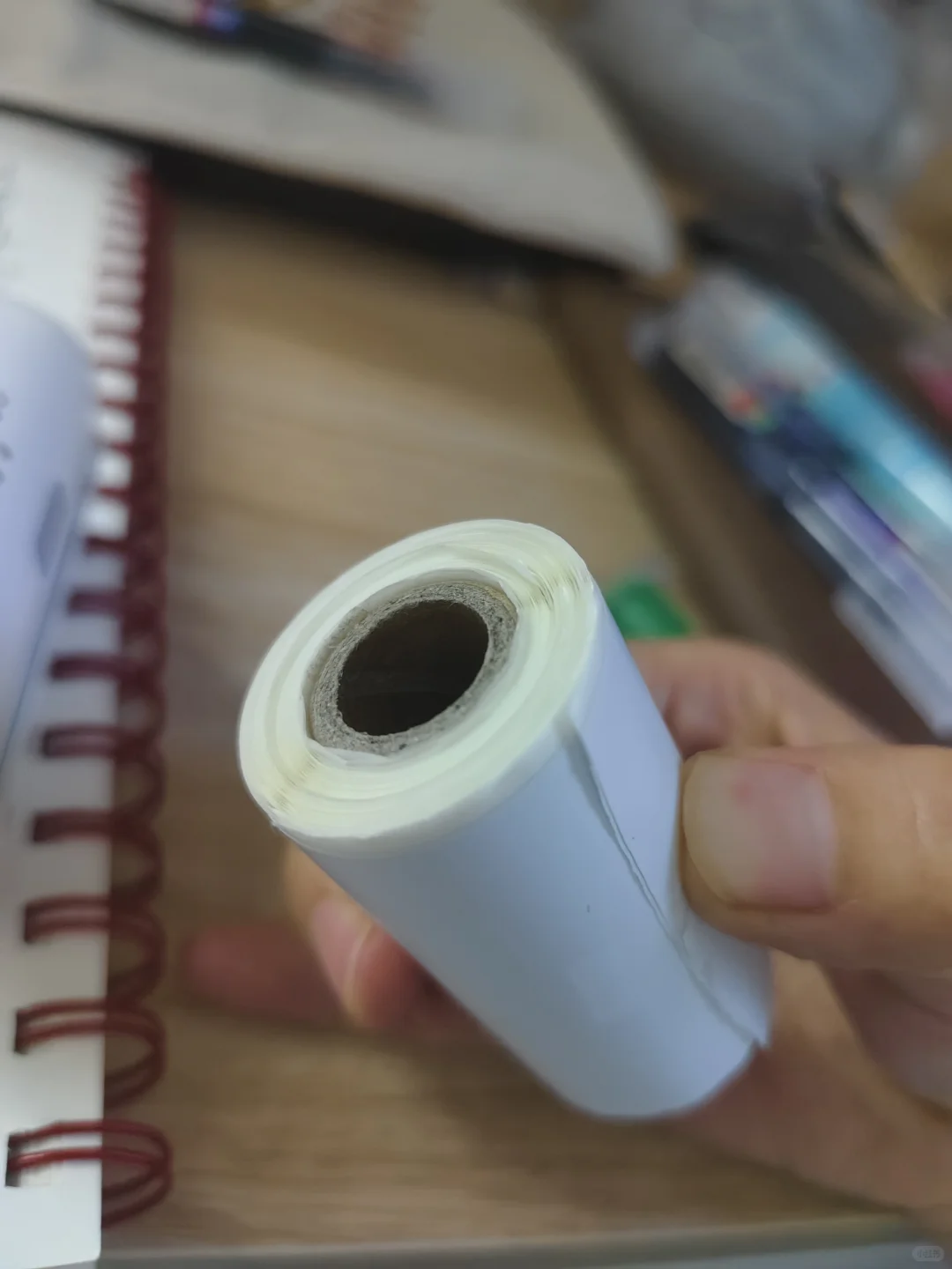 先后买的两家2寸热敏纸，看质量很明显啊