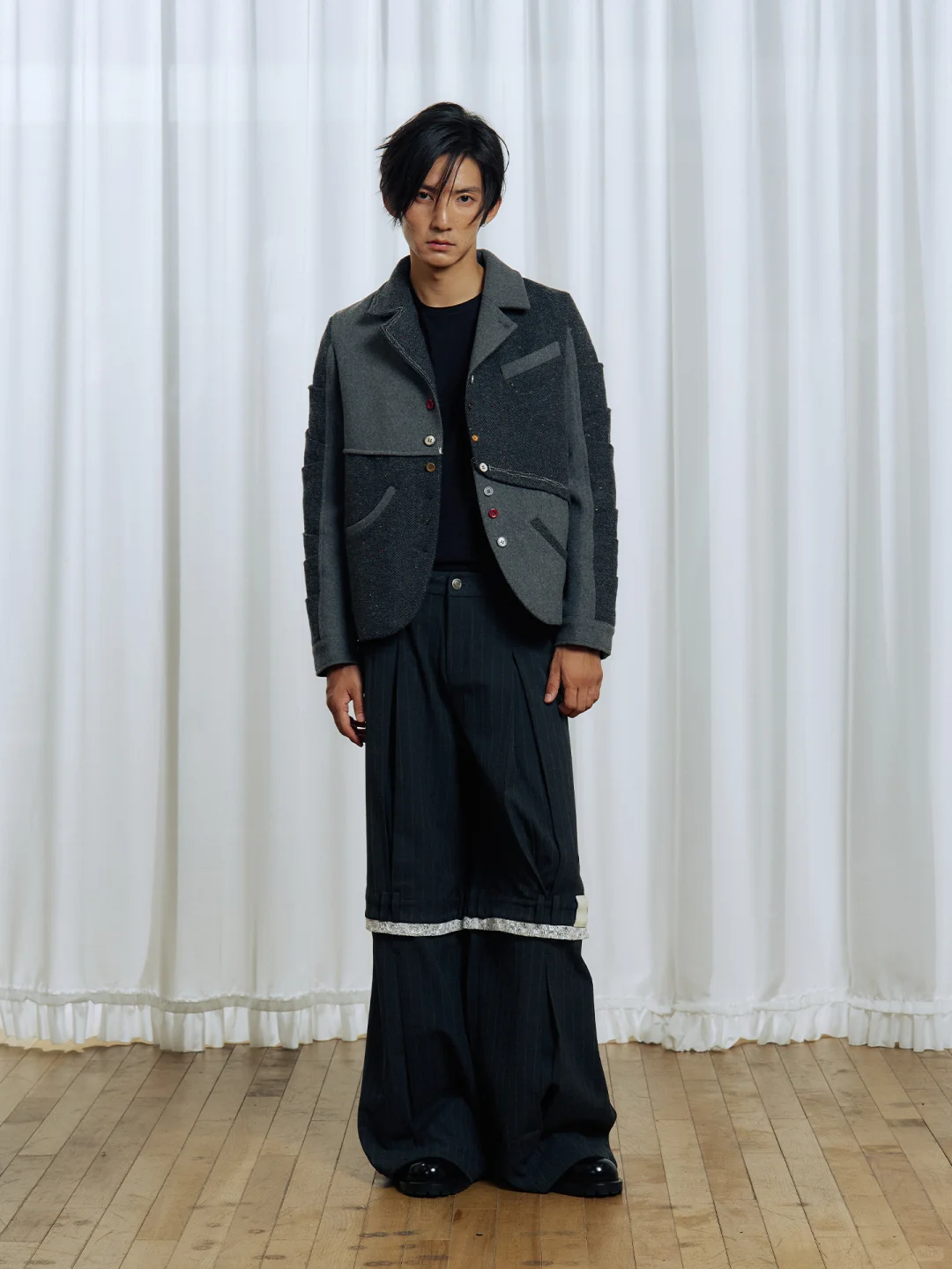 不规则纽扣西装