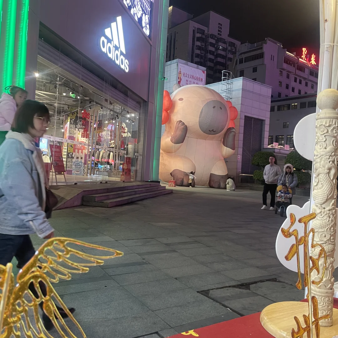 甜到心坎福州东百非遗糖画春节现场教你画龙