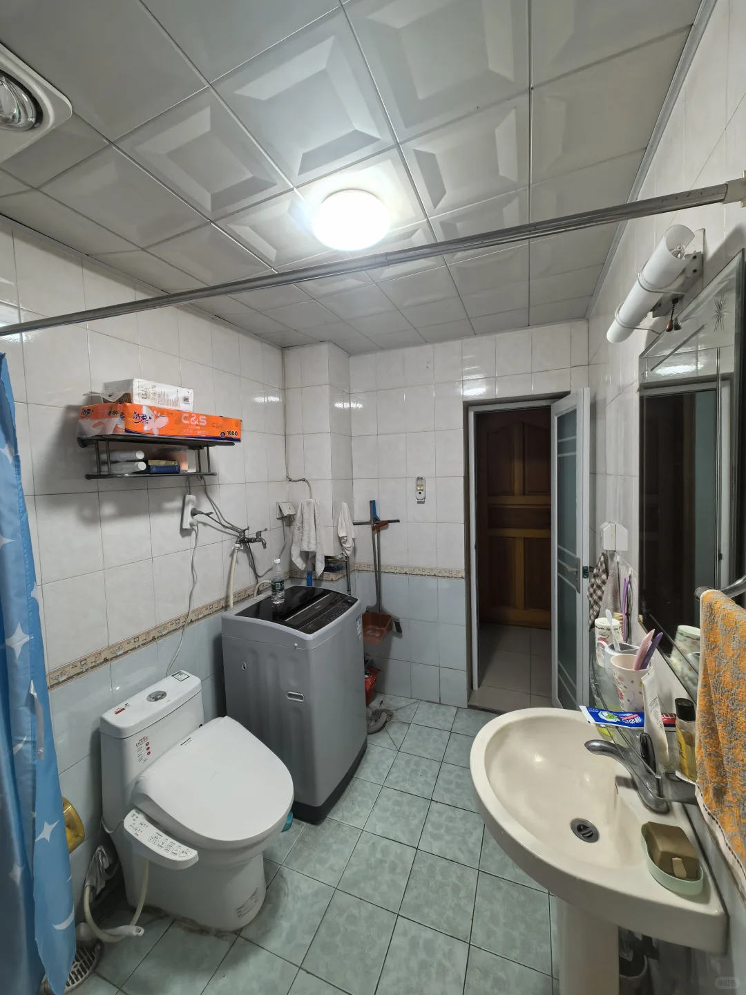 85岁老奶奶的梦想改造家：卫生间