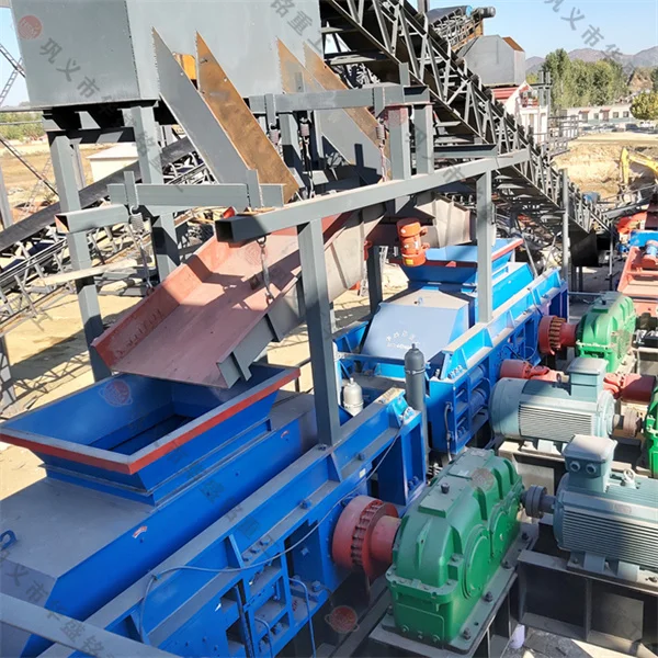 花岗岩对辊制砂机硬岩也能轻松破