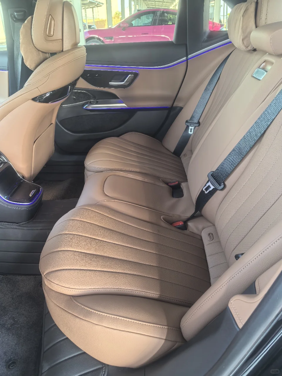 上海租车 25款奔驰E260L出租