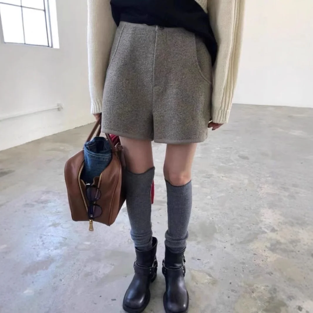 韩国东大门2025秋冬新款｜复古高腰短裤