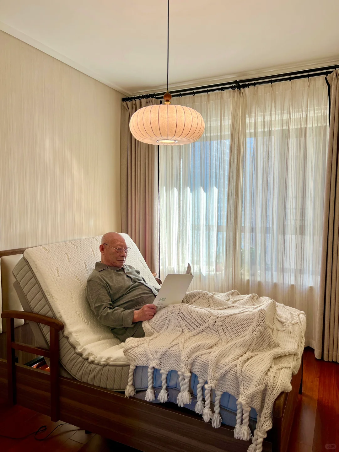 和老人同住5年后，我发现……