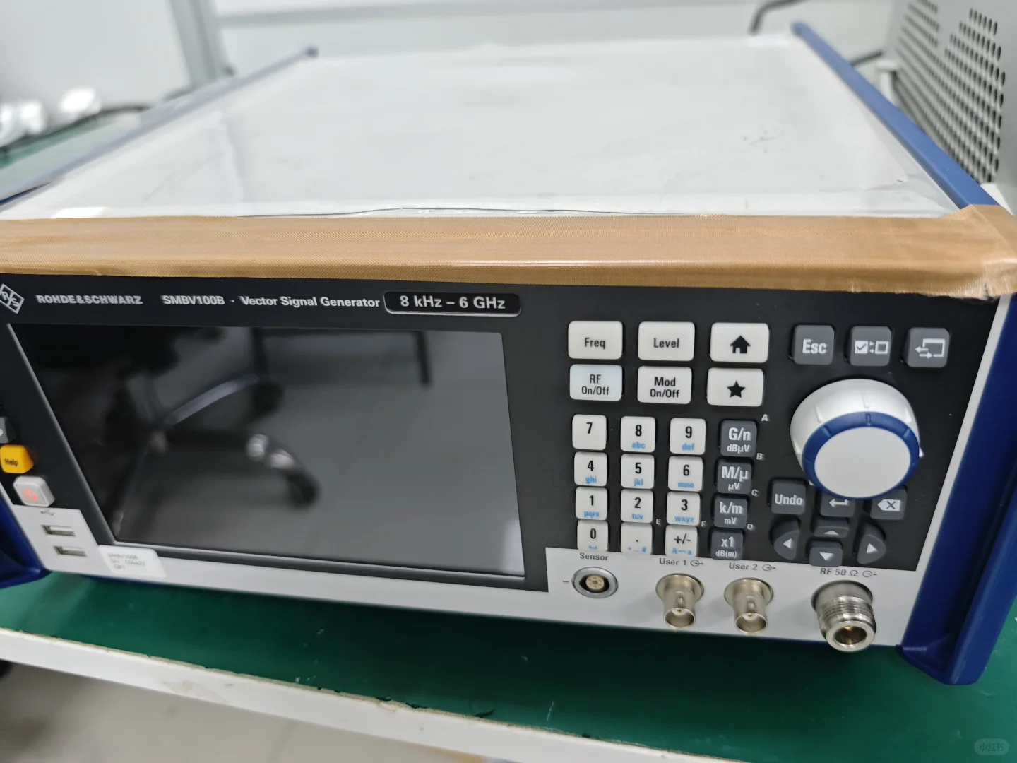 这些频谱仪、信号源、网分（网络分析仪），