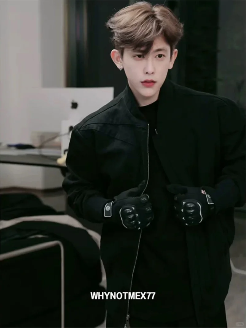 男生必入！这件黑色解构夹克也太帅了吧?