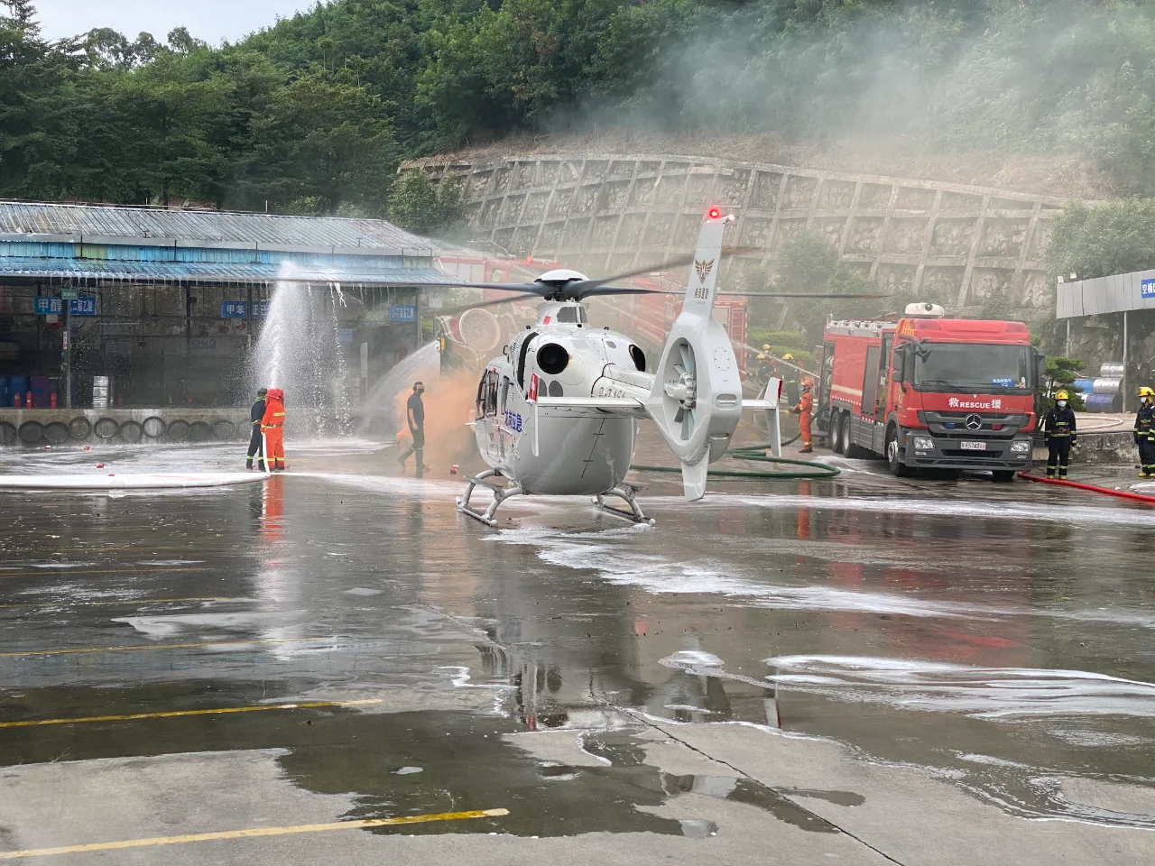 ? 空客H135：专业任务中的多面能手 ✈️