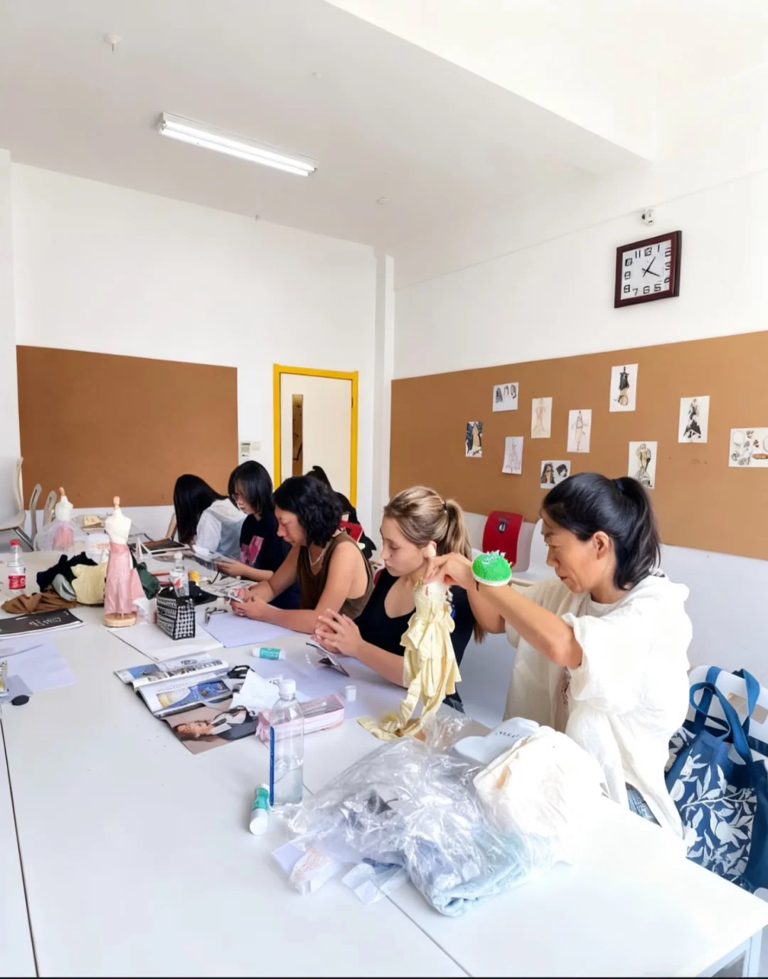 上海缝纫课498|8节已回，锁边+隐形拉链一次