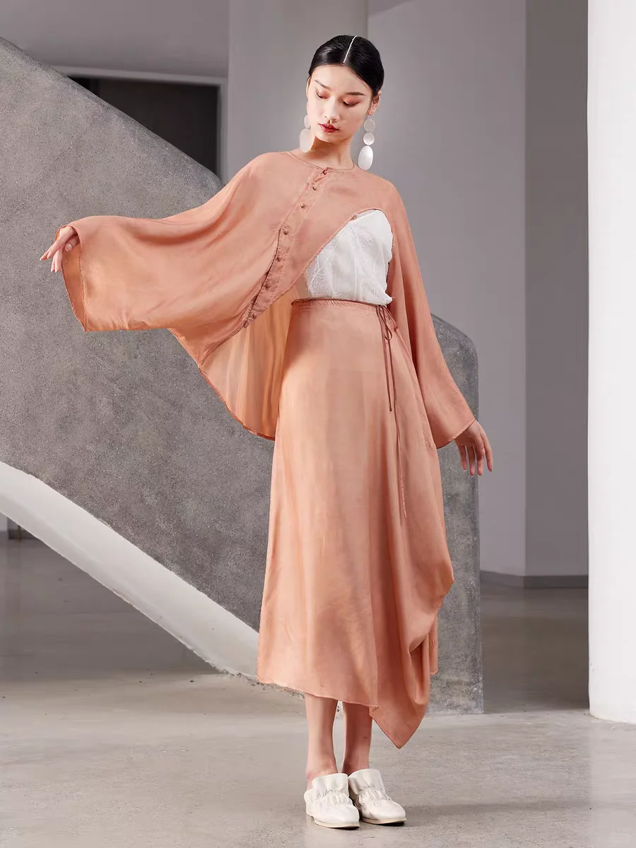 铜氨丝斜襟不对称斗篷外套【附裁剪图】