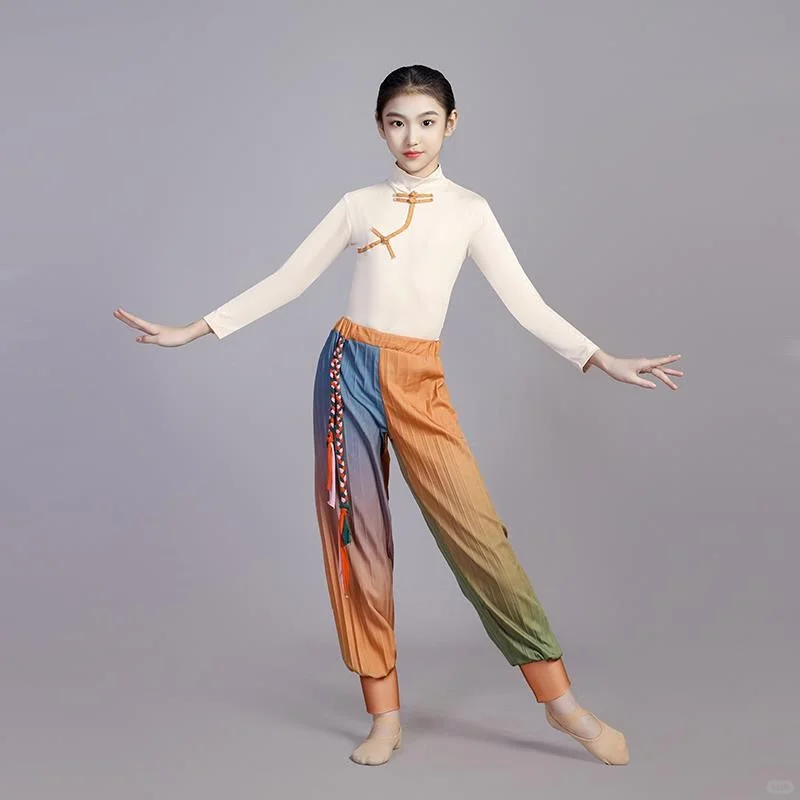 ??中国舞服超有范！性价比爆棚