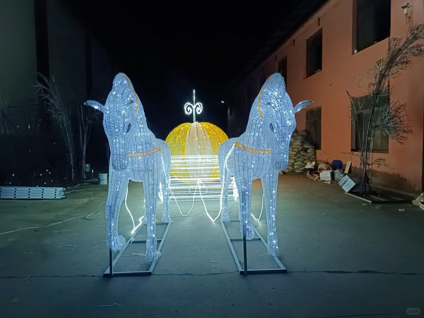 led铁艺造型灯马灯组、2026年马年题材铁艺造