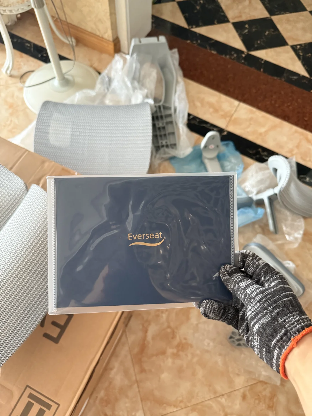 ? 700块买到千元配置！这款人体工学椅真的