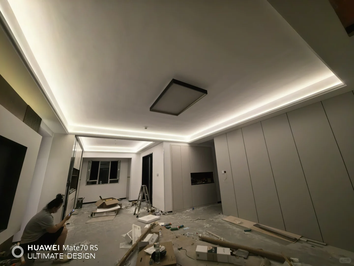 氛围灯该有的还是得有