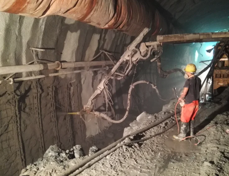 速凝剂：从促凝机理到工程实践的核心解析