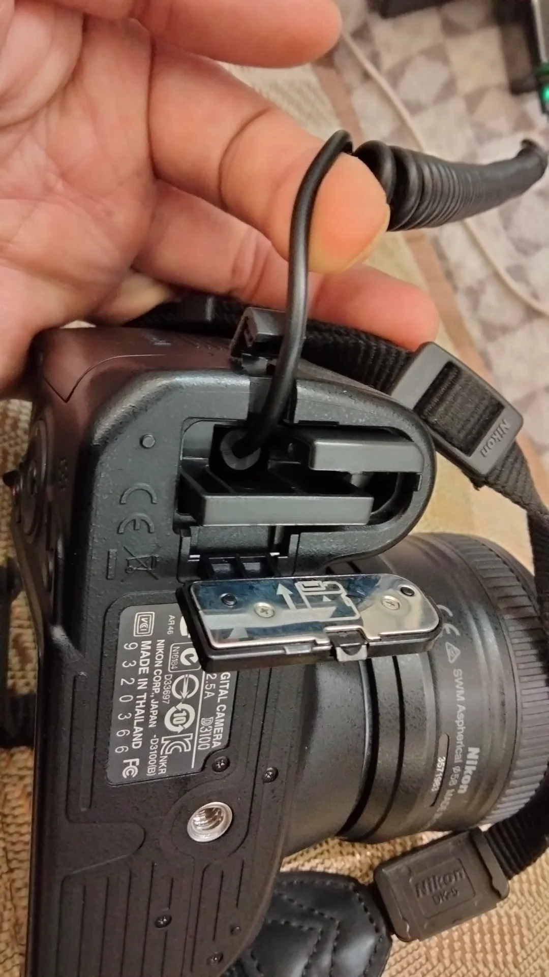 尼康D3100持续供电系统