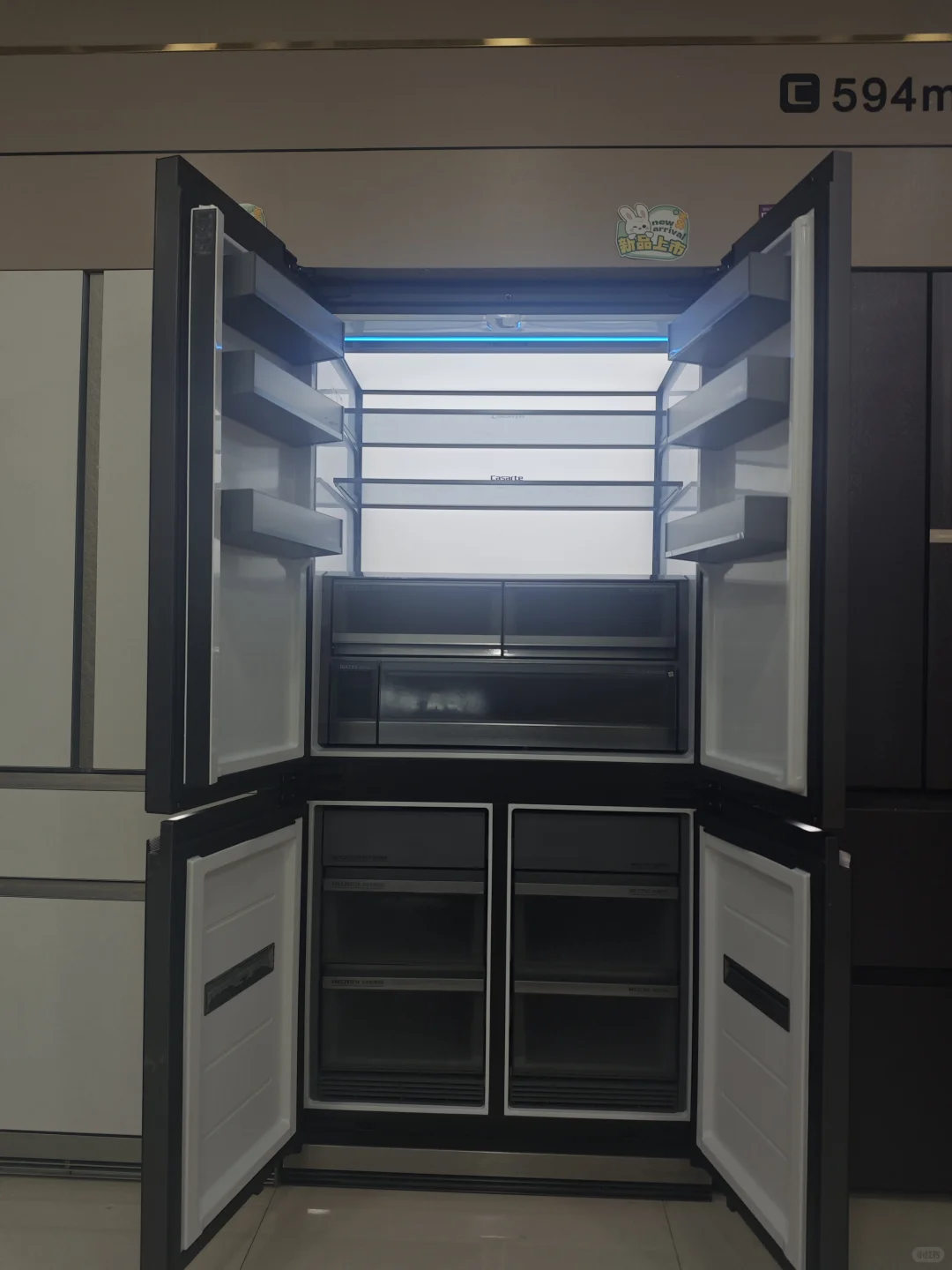 新品上市！卡萨帝致镜冰箱603和601