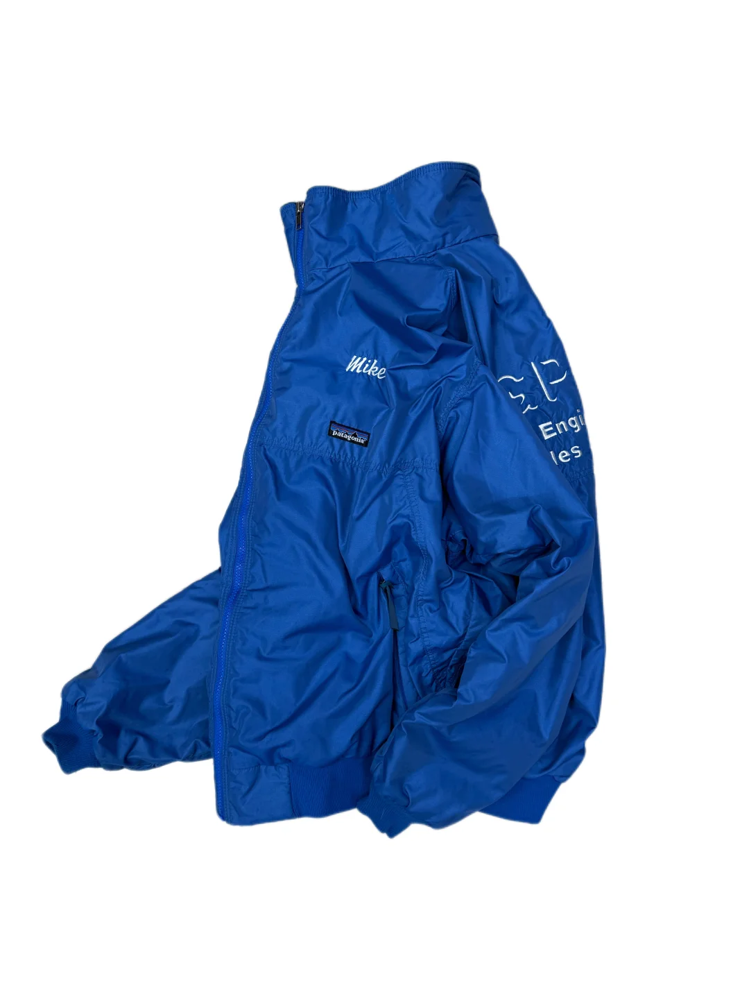 那个公司的员工服这么帅