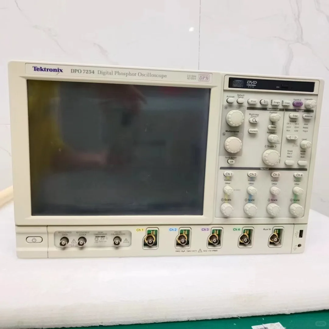 Agilent安捷伦E3631A稳压直流电源