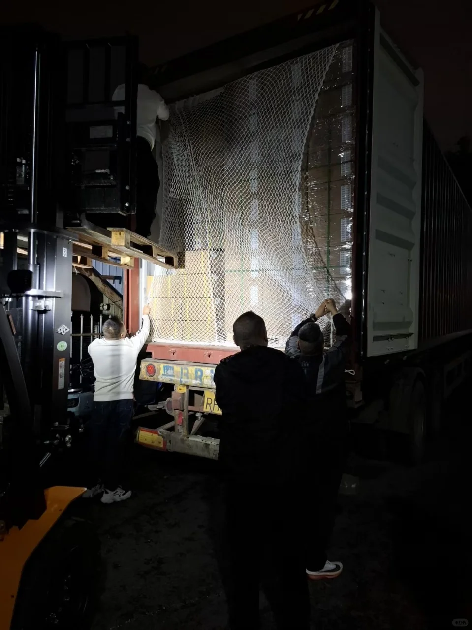 年底了牛马也雄起一回，十万台智能电表出海