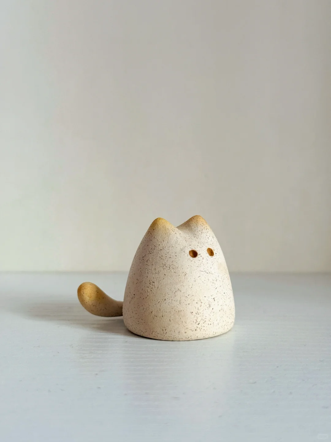 一只喵～桌面摆件还可以当笔架✐